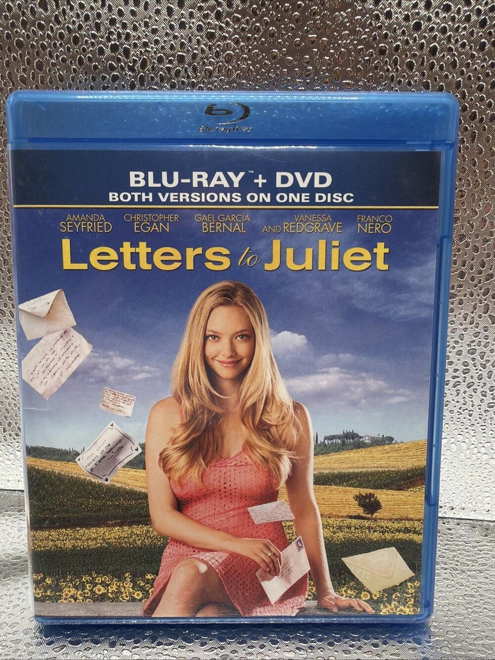 Letters to Juliet (Blu-ray, DVD, 2010)